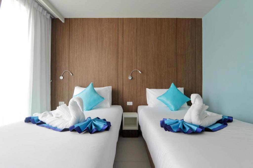 Elegancy Sansabai Hotel Patong Extérieur photo
